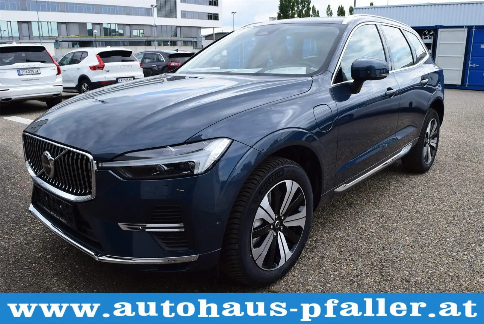 Volvo XC60 T6 AWD PHEV Plus Bright Blu/Azzurro - 1