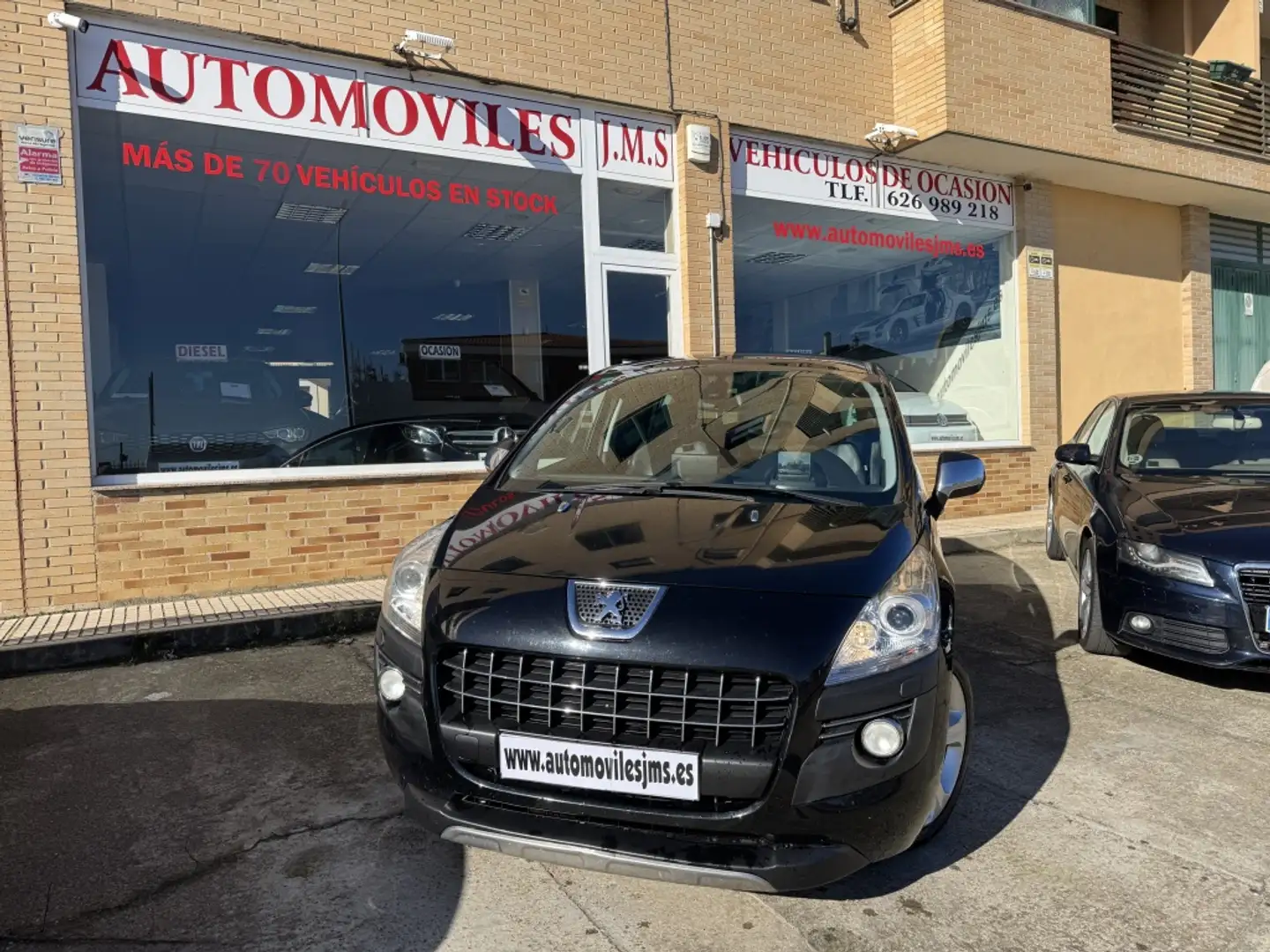 Peugeot 3008 1.6HDI FAP Sport Pack CMP 112 Noir - 2