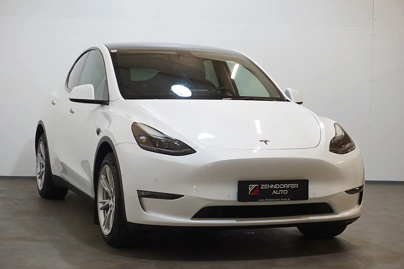 Tesla Model Y Long Range AWD / Damenerstbesitz / Leasingaktion! Weiß - 1