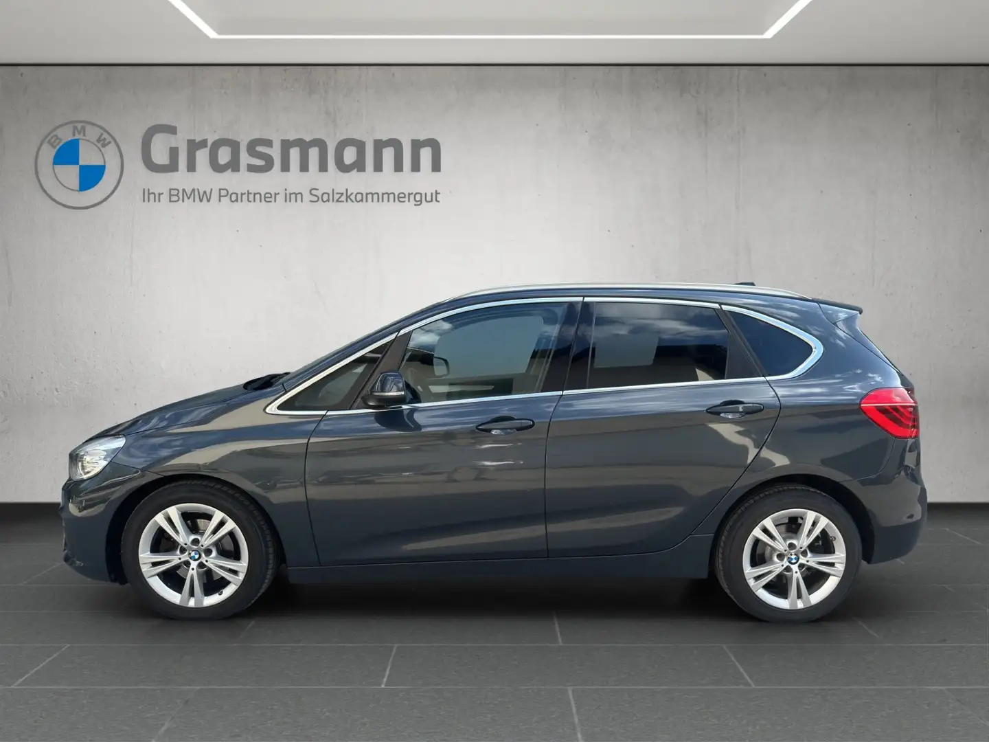 BMW 218 d Grau - 2