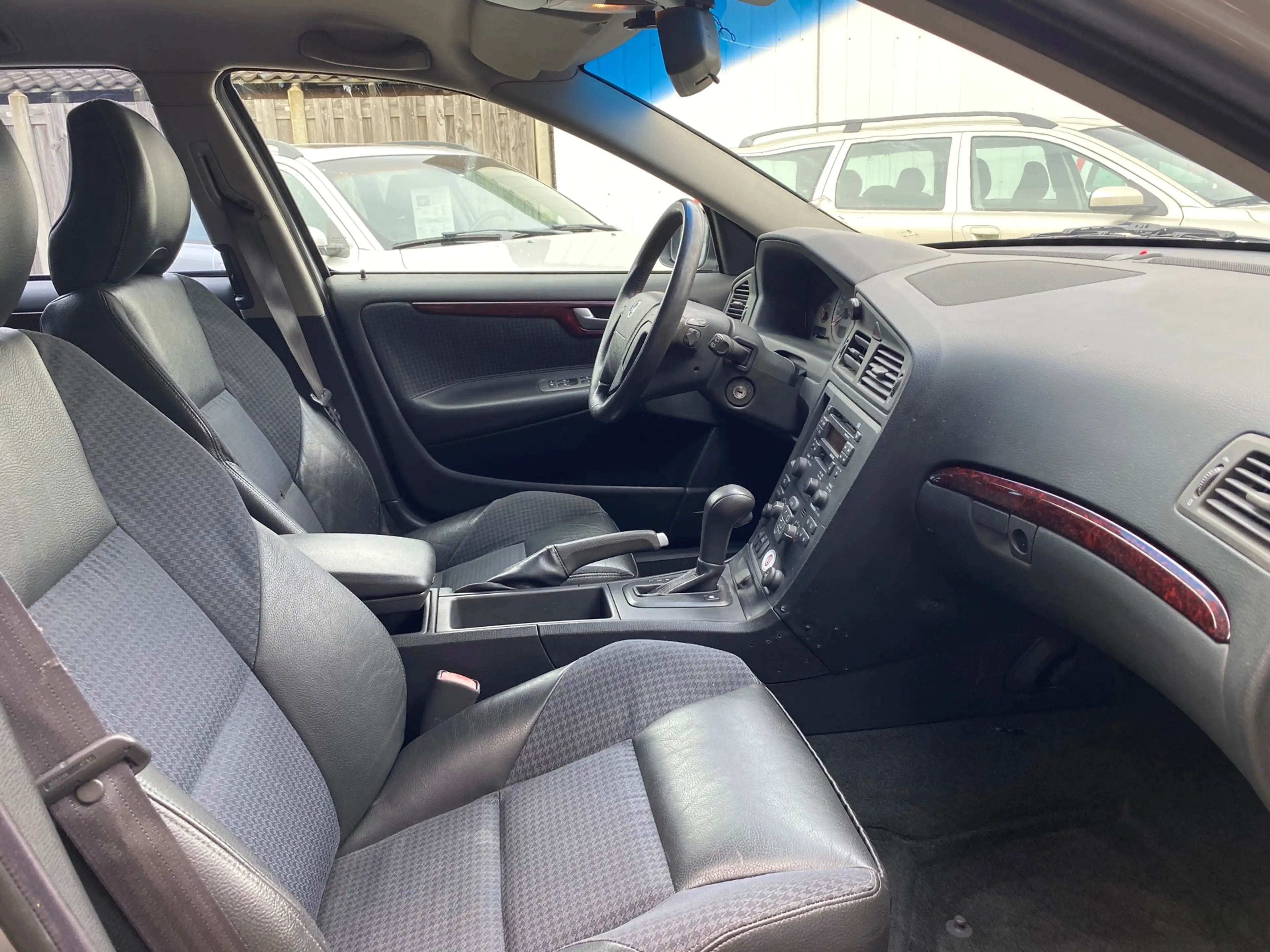 Volvo V70 2.4 Comfort Line 170PK Automaat — photo 8