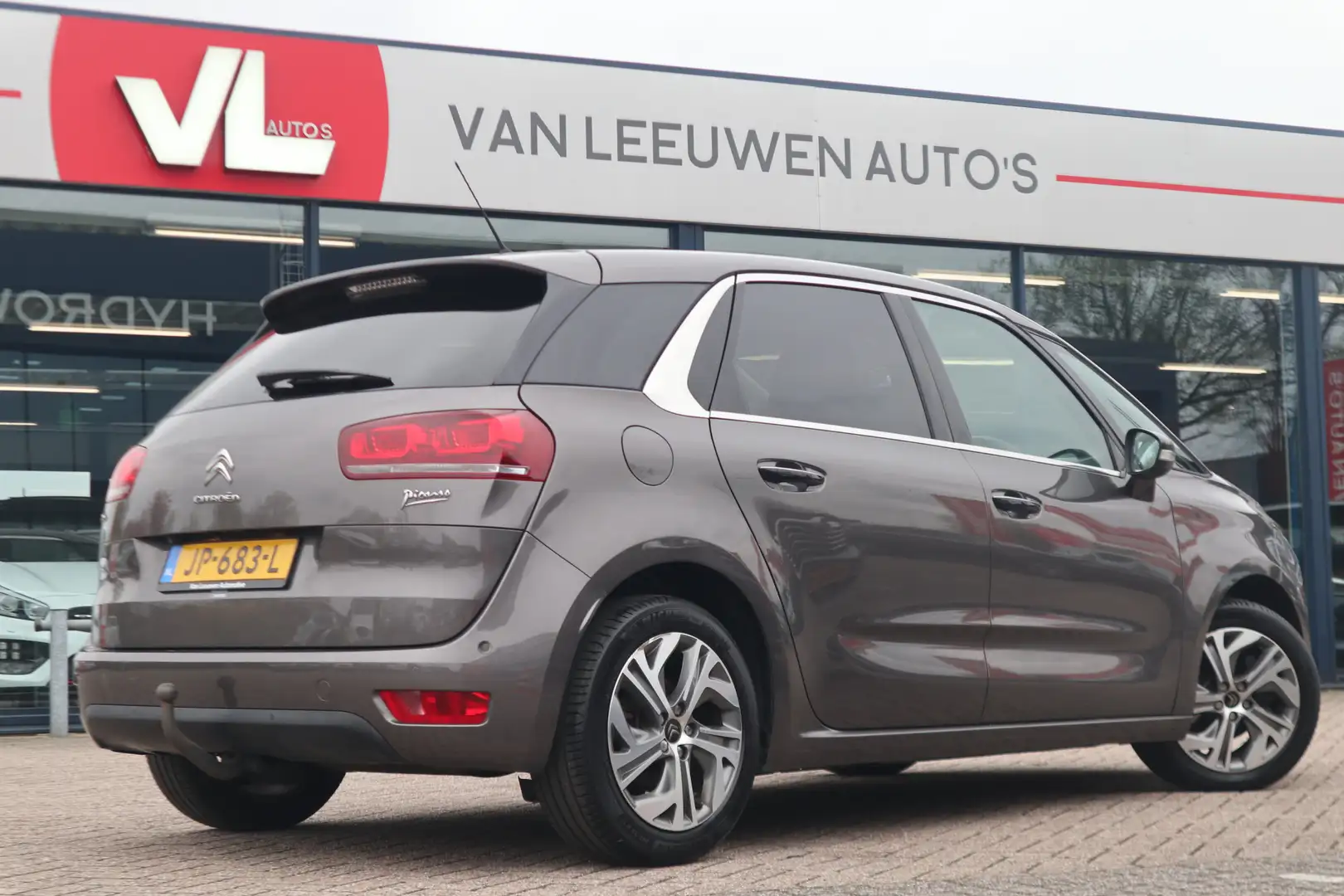 Citroen C4 Picasso 1.2 PureTech Intensive | Navi | Camera | Trekhaak Grijs - 2