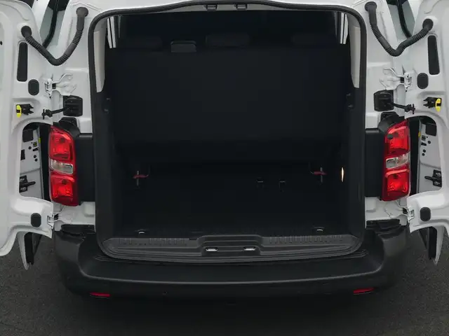 Peugeot Expert view 8