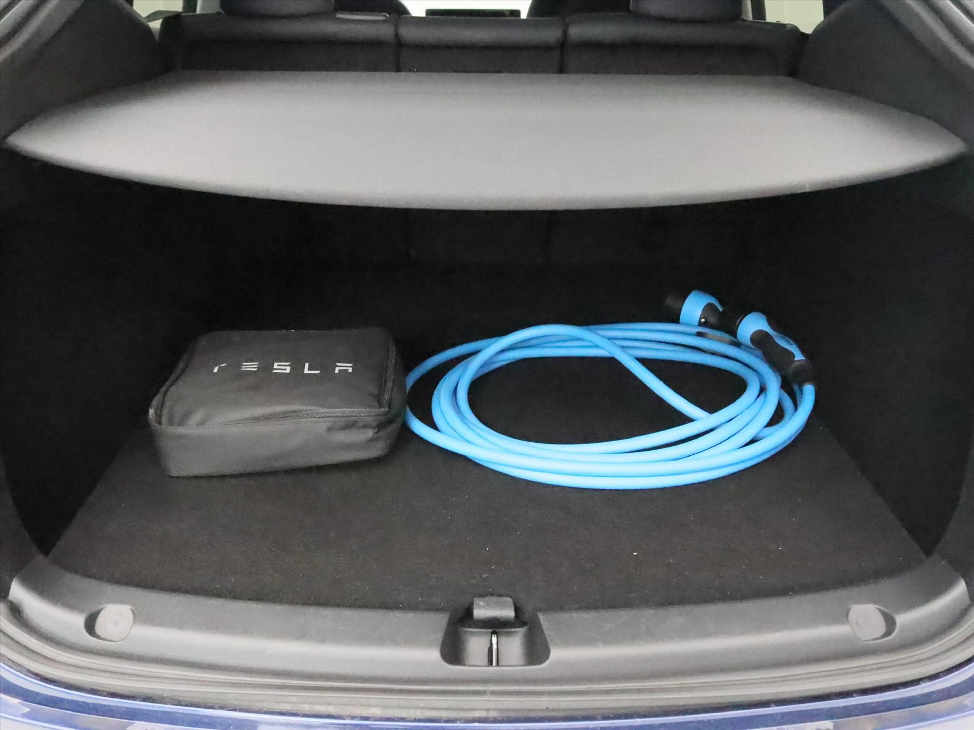 Tesla Model Y Long Range AWD 75kWh 351pk 93.6% SoH [ TREKHAAK+AM — photo 25