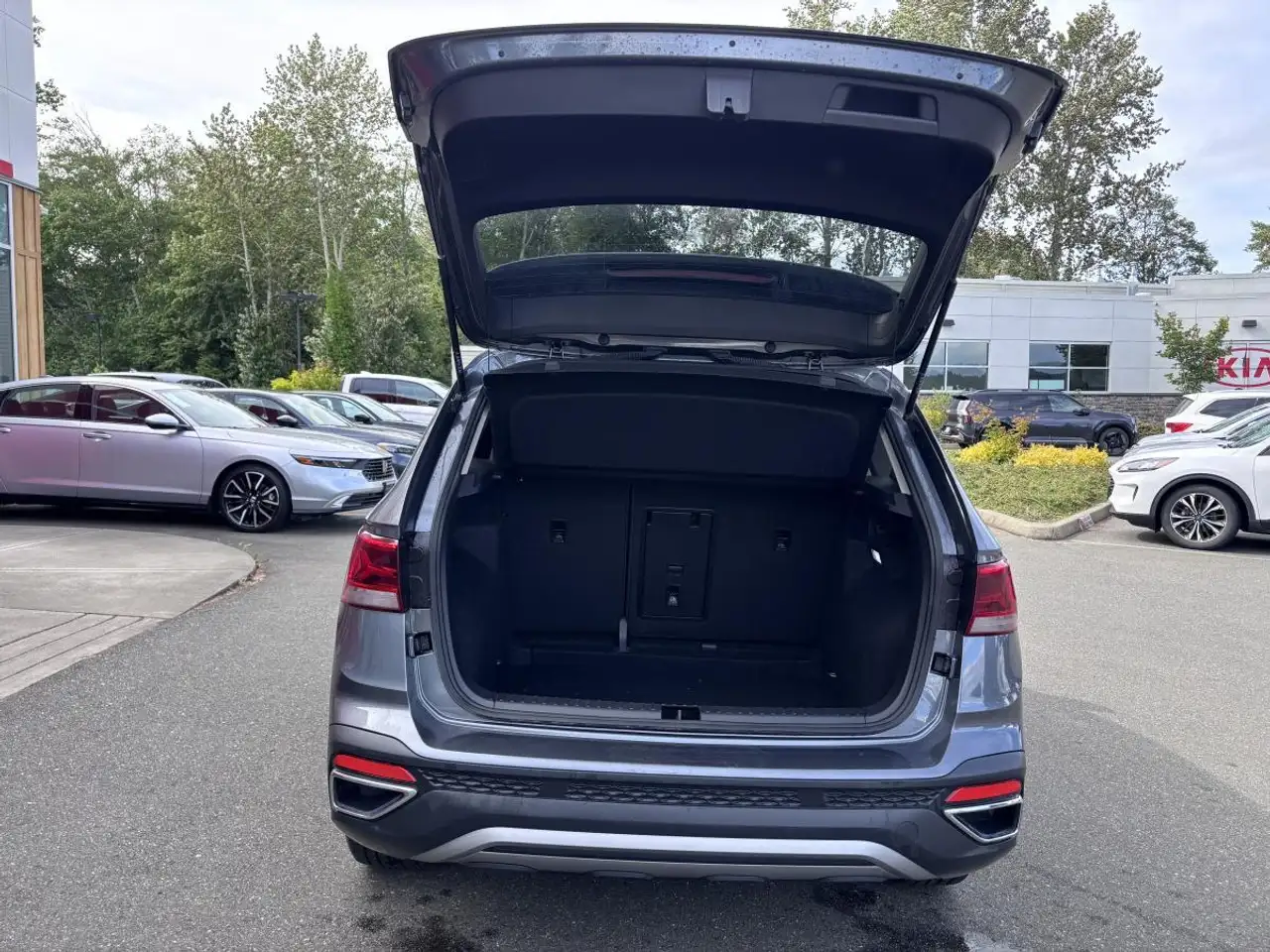 Volkswagen Taos снимка Volkswagen Taos