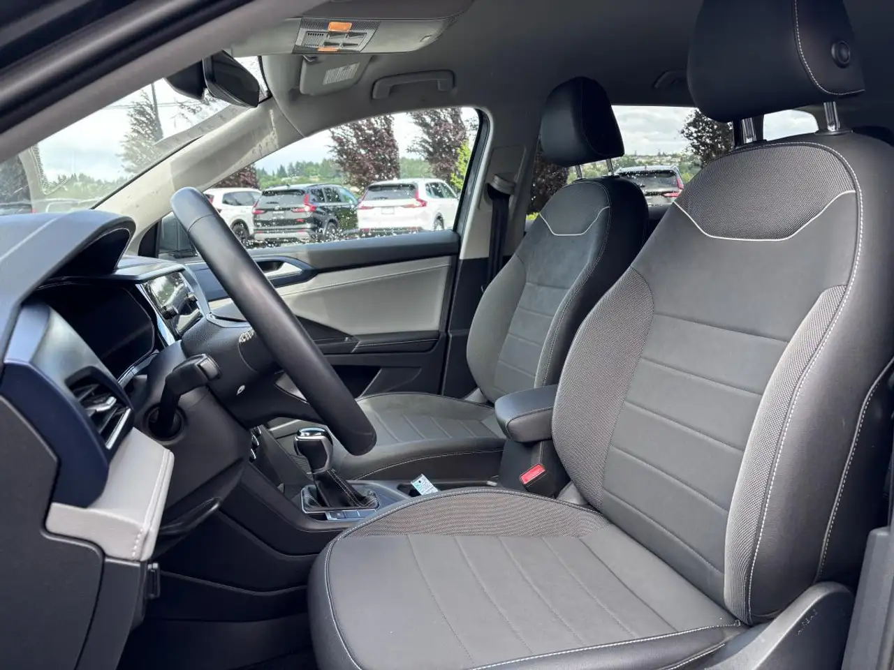 Volkswagen Taos снимка Volkswagen Taos