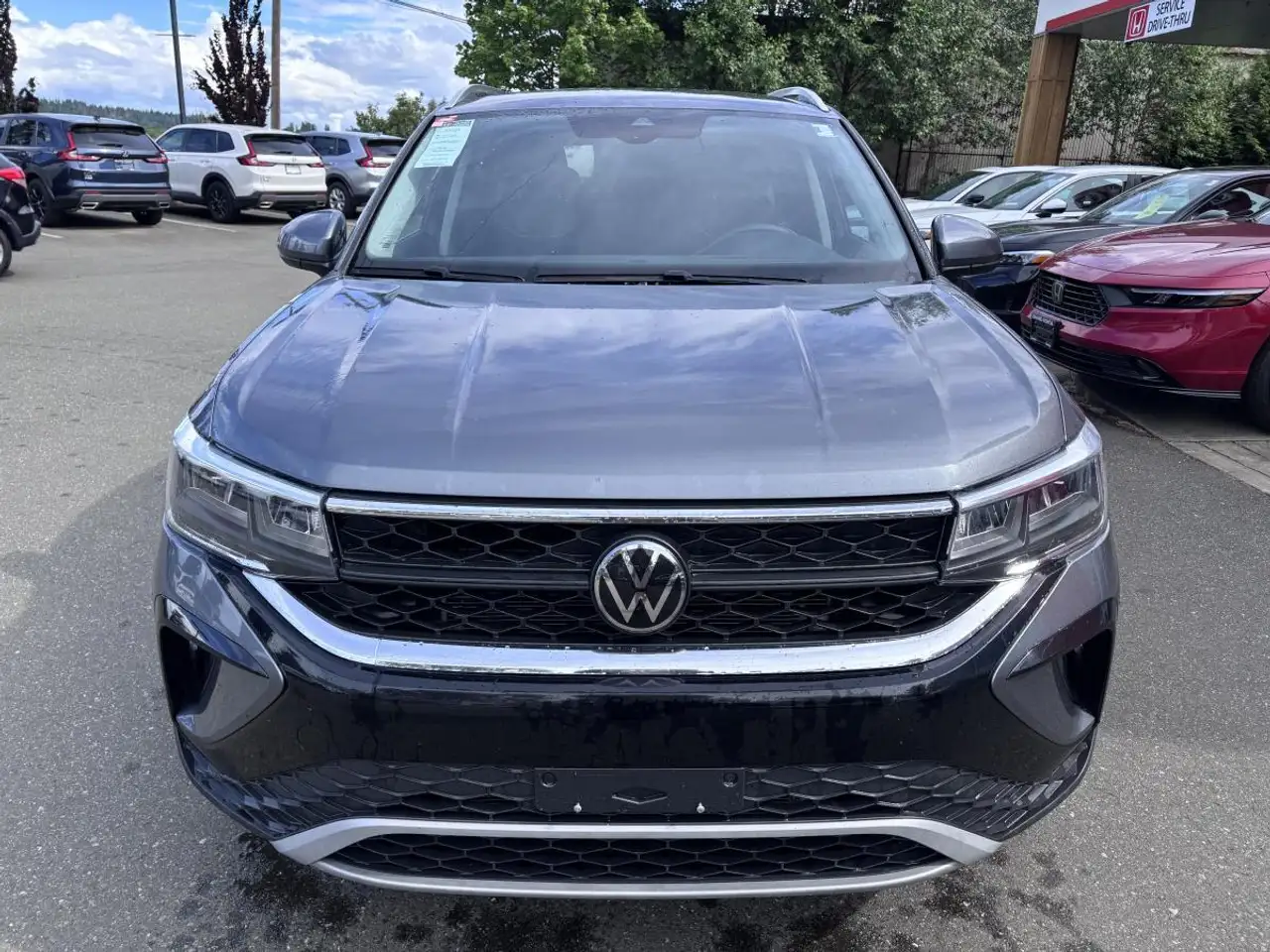 Volkswagen Taos снимка Volkswagen Taos