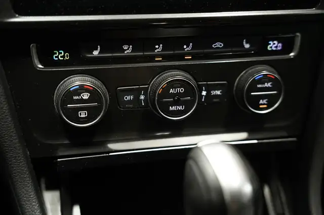 Volkswagen Golf view 15