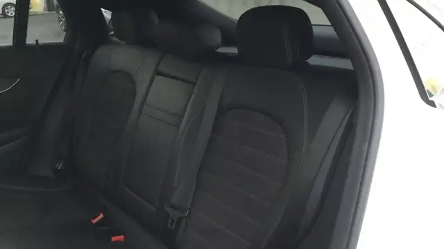 Mercedes-Benz GLC view 11