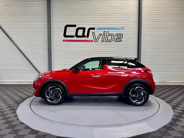 DS Automobiles DS 3 view 7