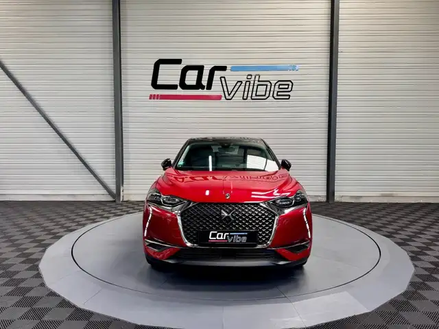 DS Automobiles DS 3 view 9