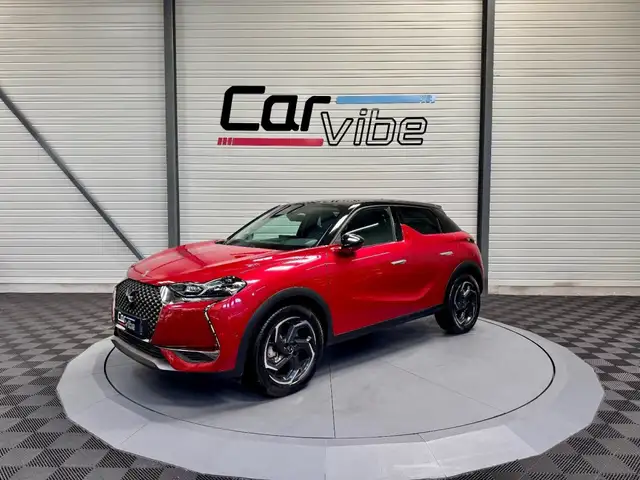 DS Automobiles DS 3 view 8