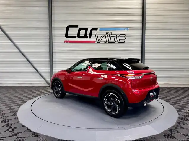 DS Automobiles DS 3 view 6