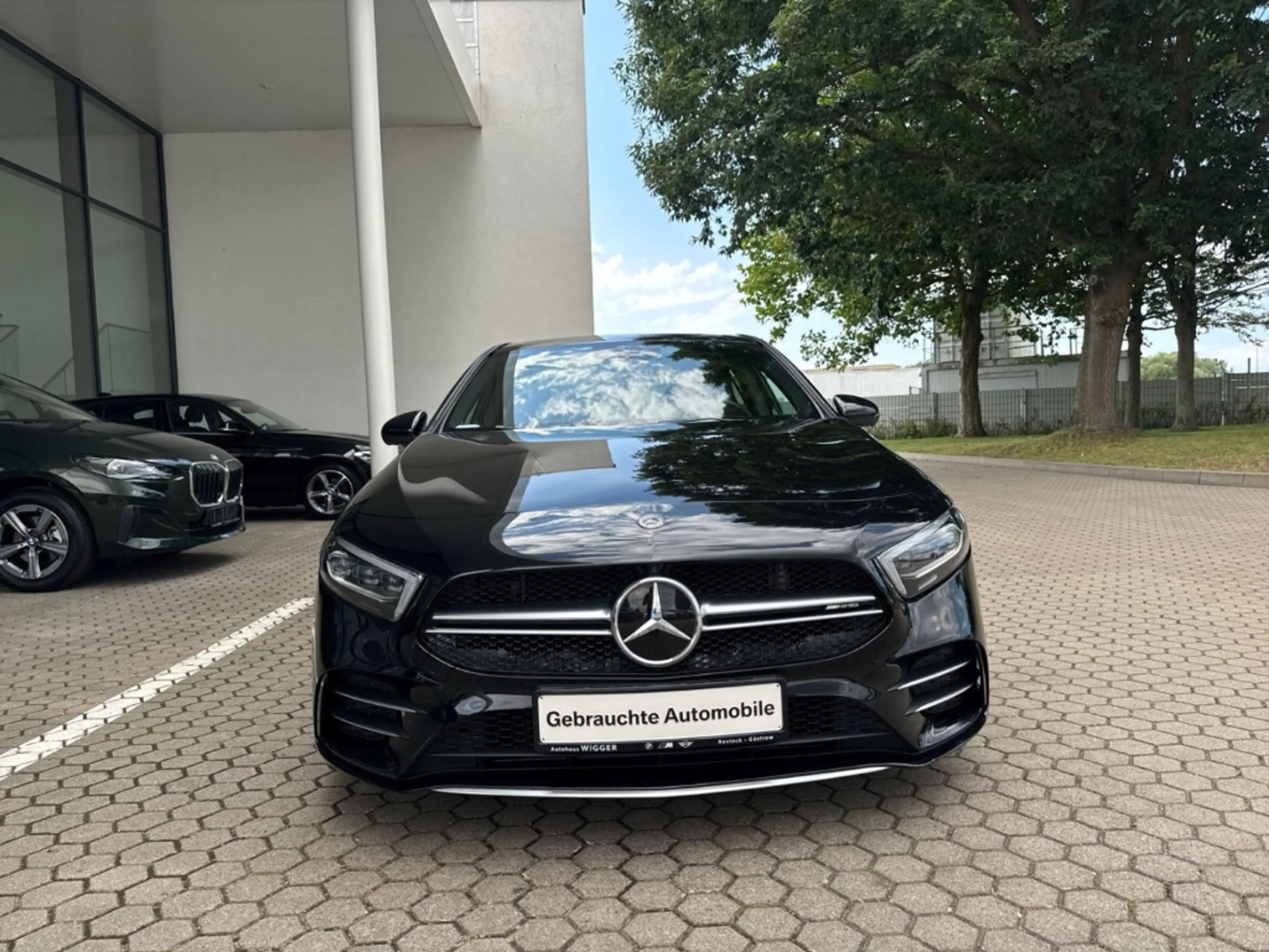 Mercedes-Benz A 35 AMG 4Matic/HUD/StandHZG/AHK/Burmester Sound — photo 13