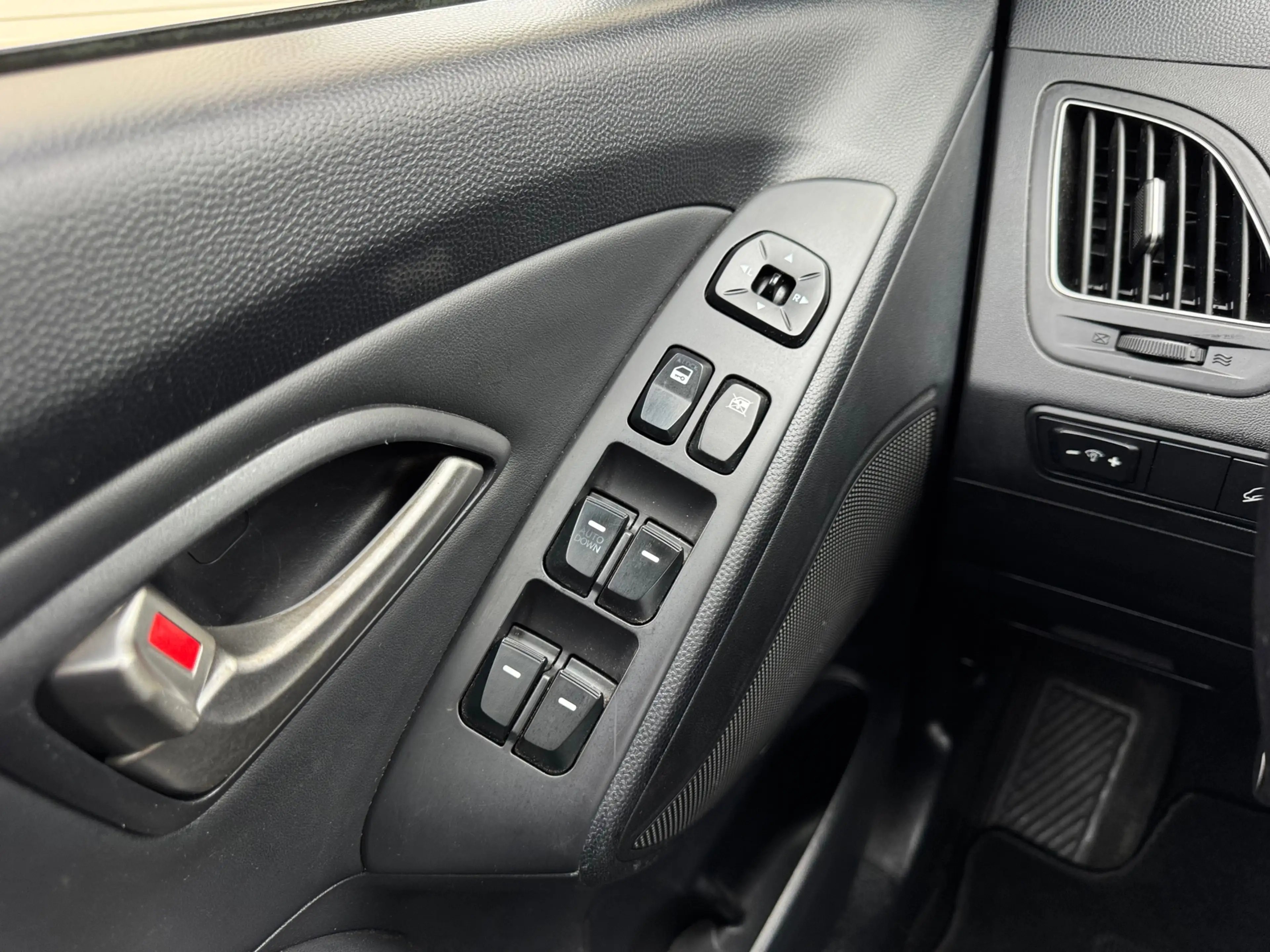 Hyundai iX35 2.0i Active Climate|Cruise|Trekhaak|APK 09-2027 — photo 14