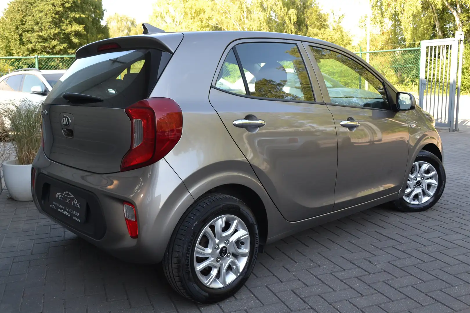 Kia Picanto Picanto 1.0 ISG Spirit Gris - 2