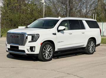 Denali Lang 6.2L V8 TV BOSE PANO LUFT 360° 7Sitz