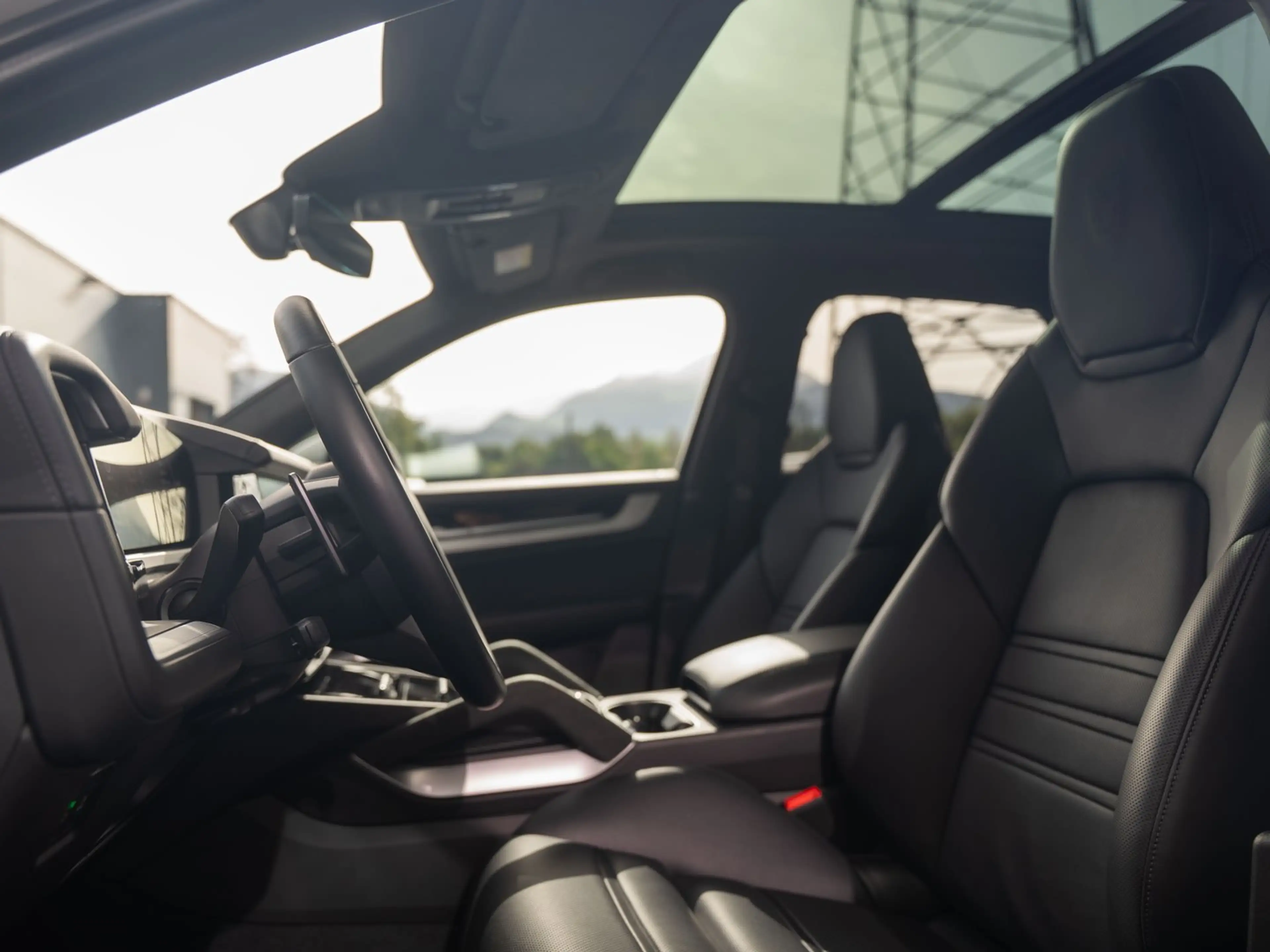 Porsche Cayenne E-Hybrid — photo 10