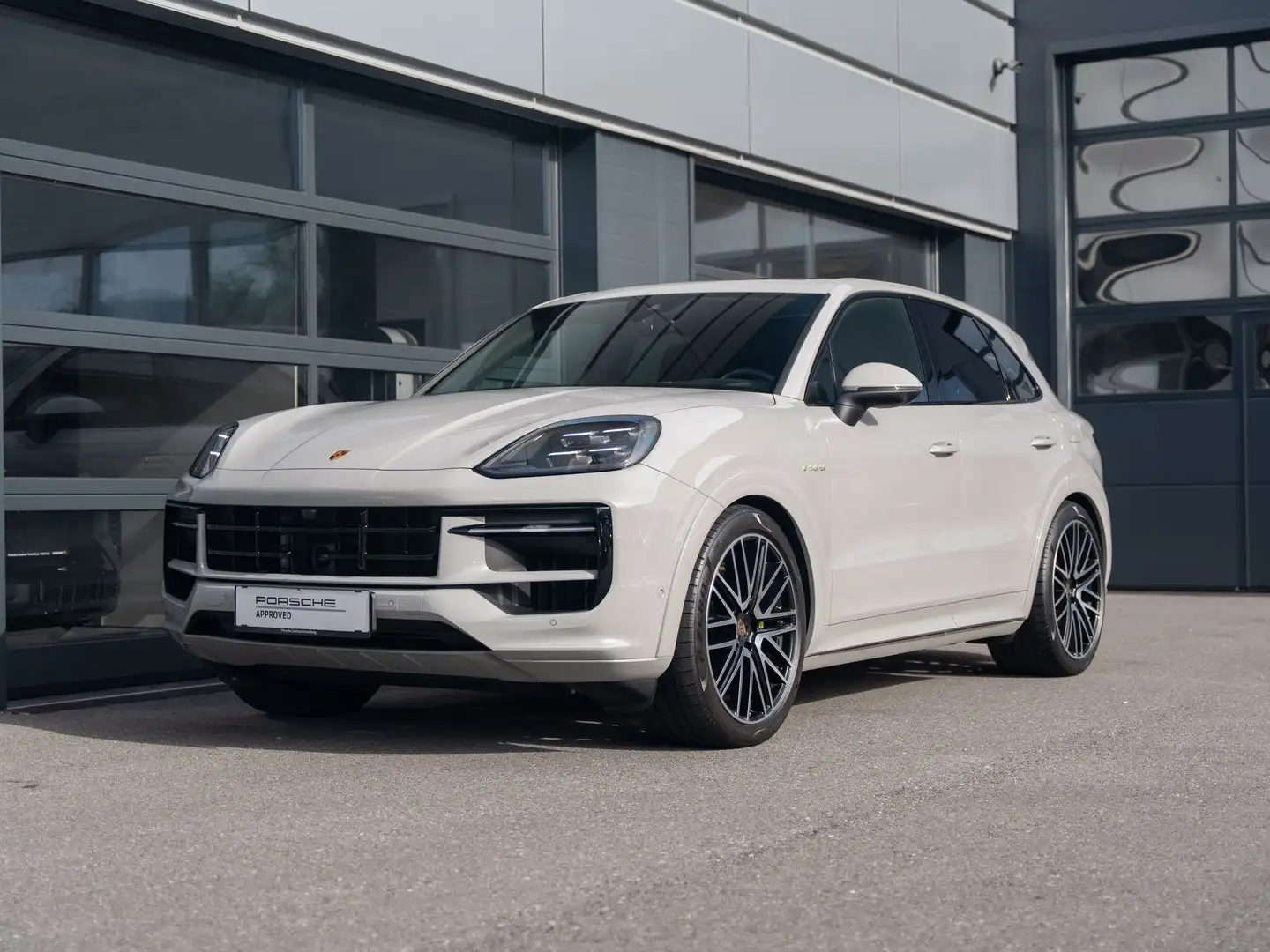 Porsche Cayenne E-Hybrid Grau - 1