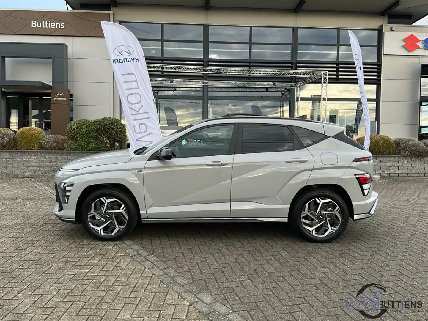 Hyundai KONA GDi HEV Feel N-Line 6AT Gris - 2