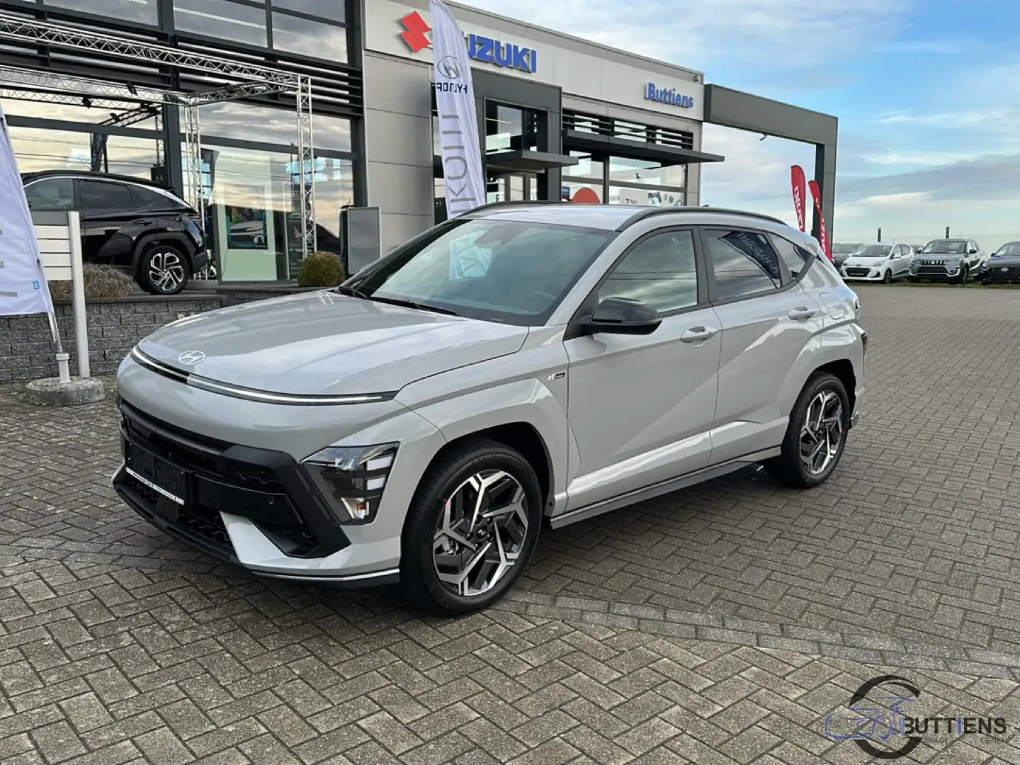 Hyundai KONA GDi HEV Feel N-Line 6AT Gris - 1