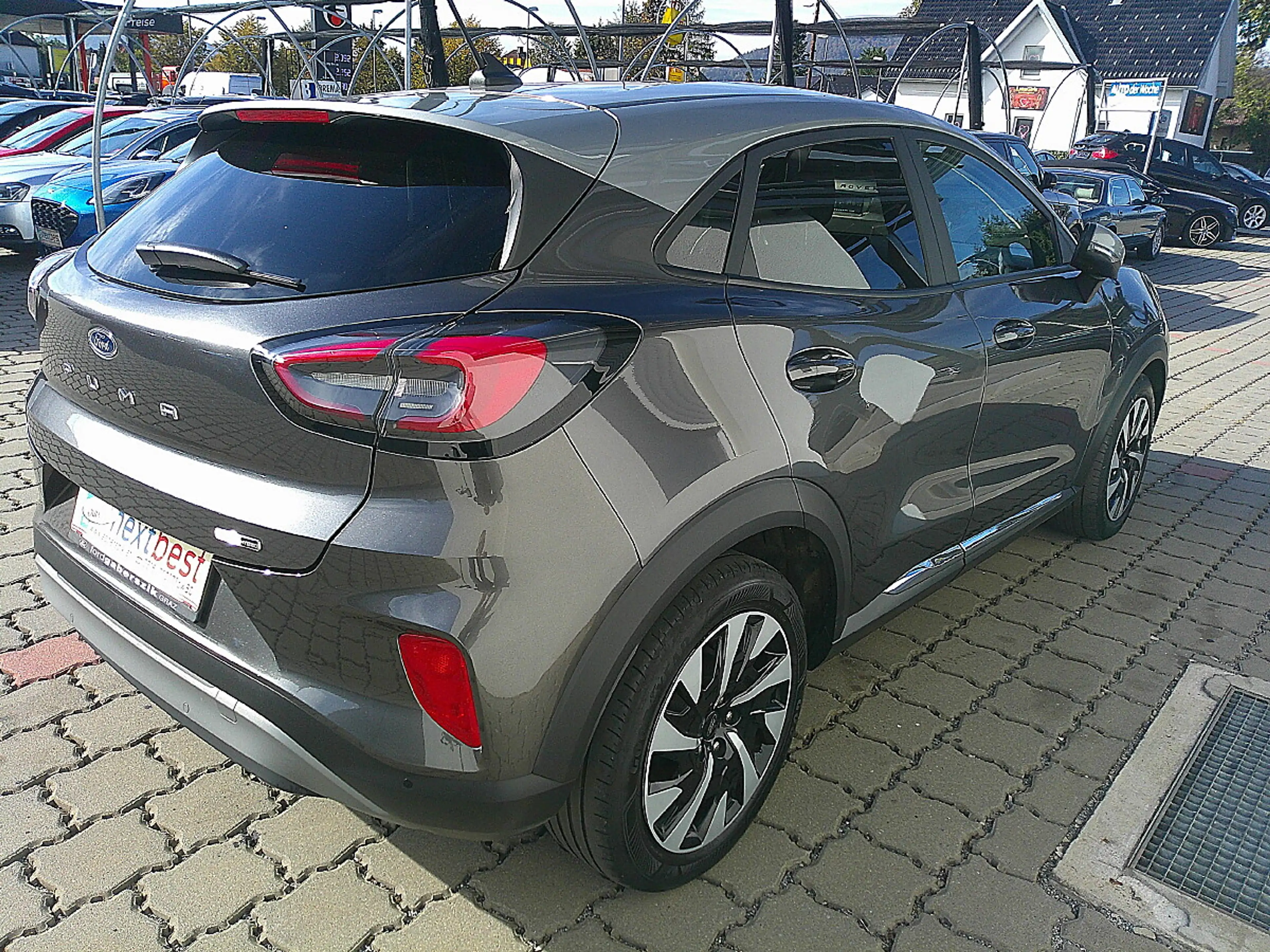 Ford Puma 1,0 EcoBoost Titanium Aut. — photo 3