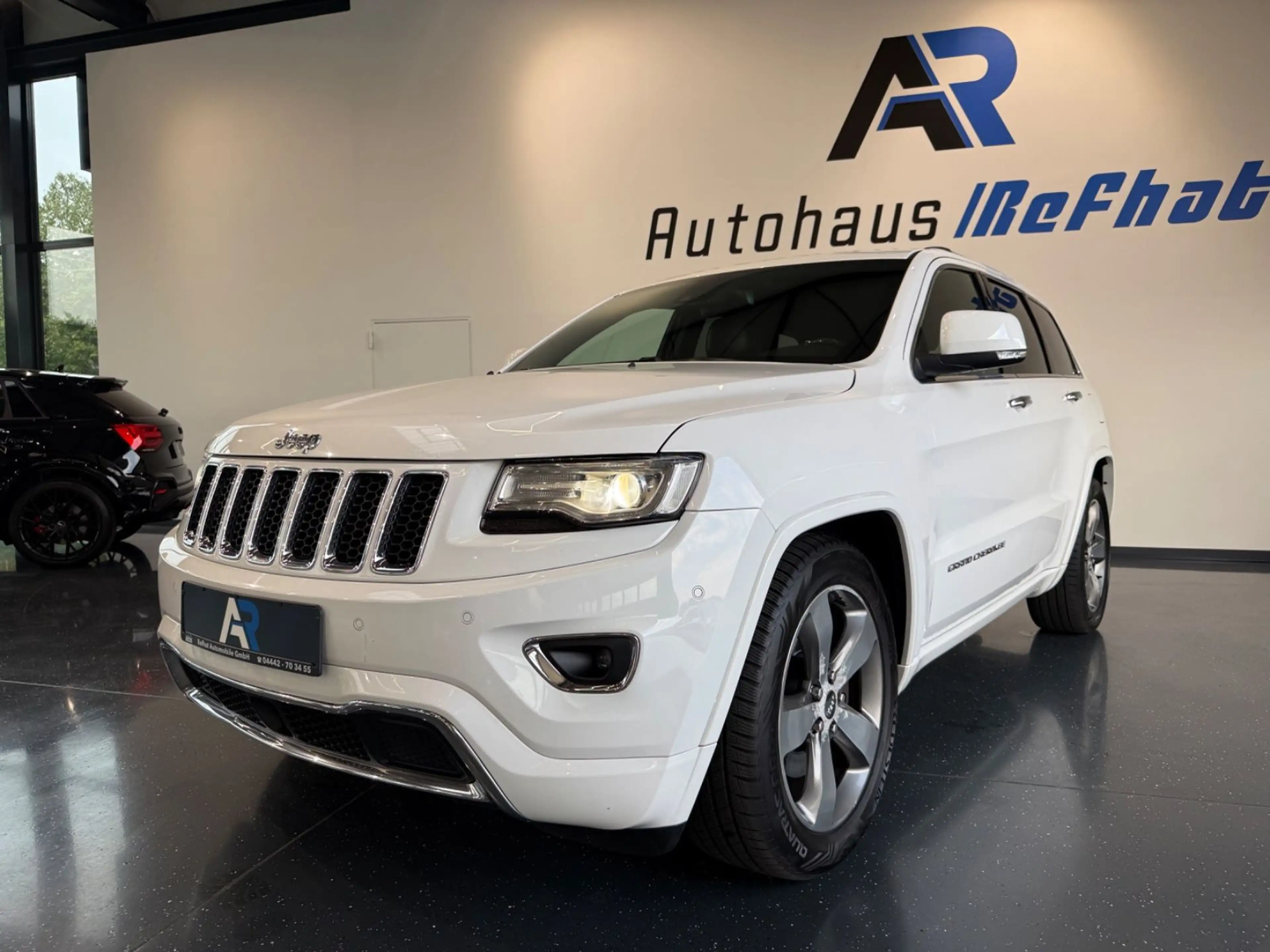 Jeep Grand Cherokee 3.0 CRD Overland*LED*KAMERA*SHZ* — photo 4
