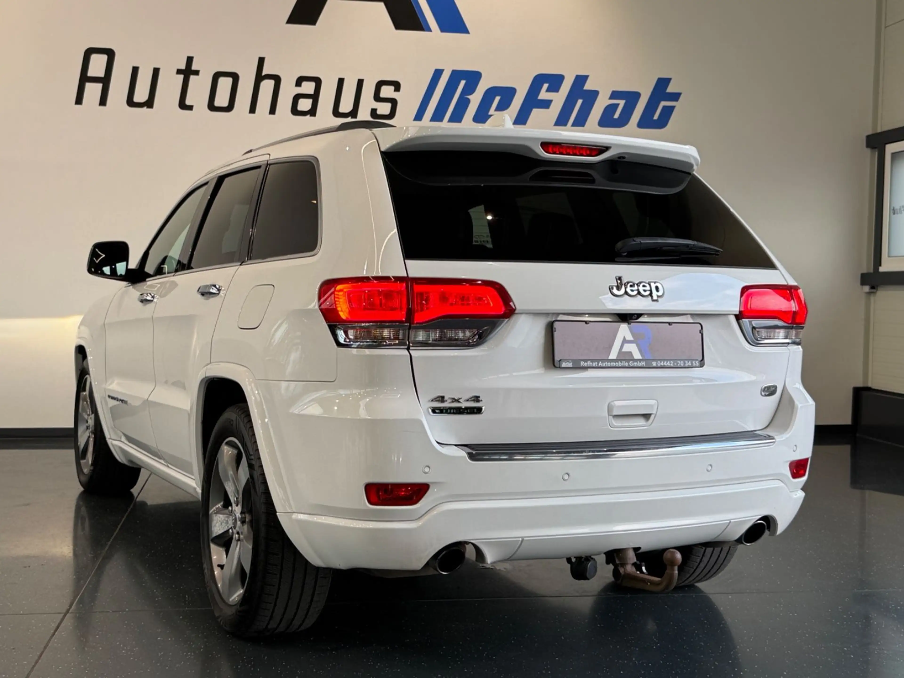 Jeep Grand Cherokee 3.0 CRD Overland*LED*KAMERA*SHZ* — photo 8