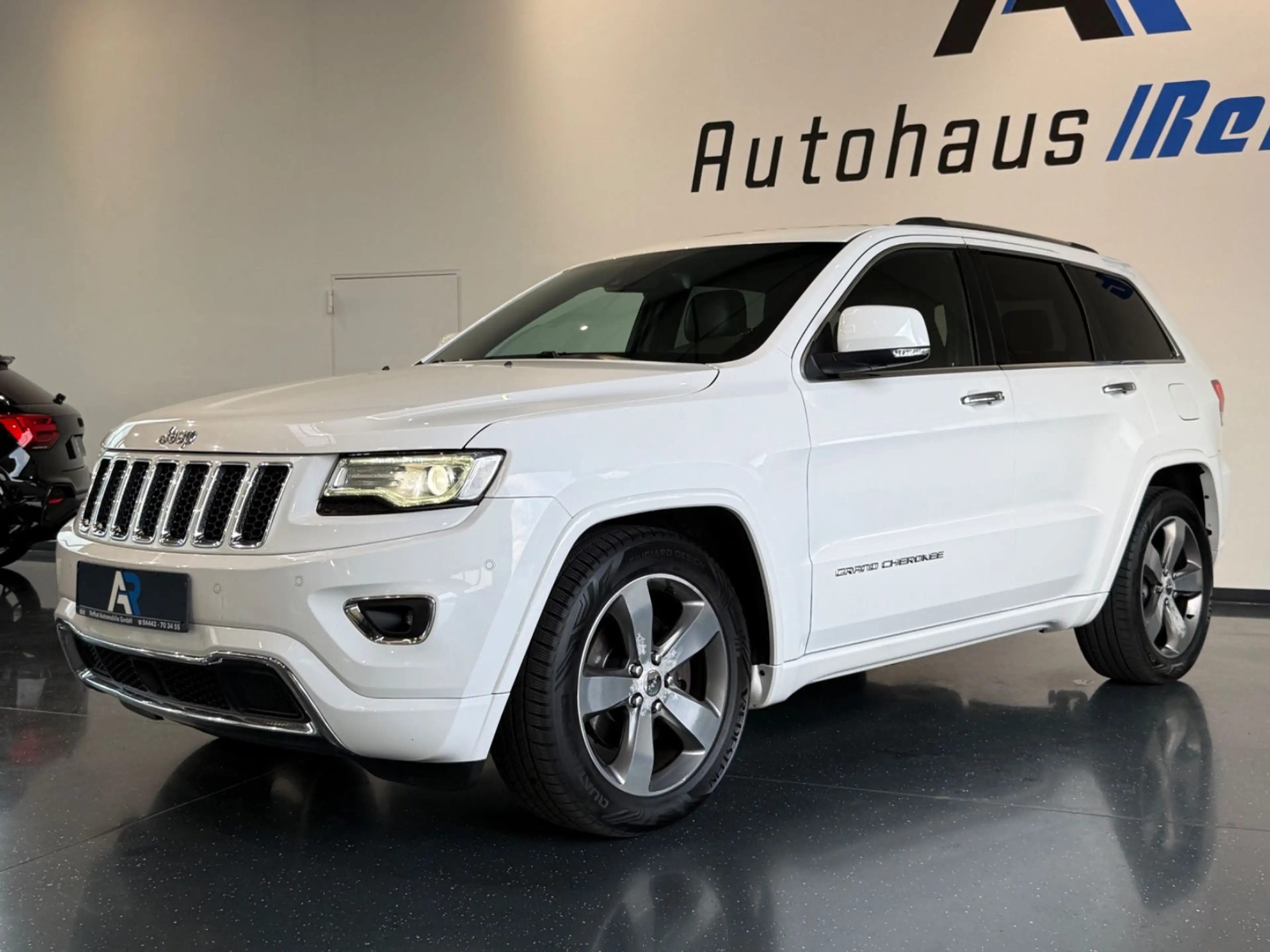 Jeep Grand Cherokee 3.0 CRD Overland*LED*KAMERA*SHZ* — photo 5