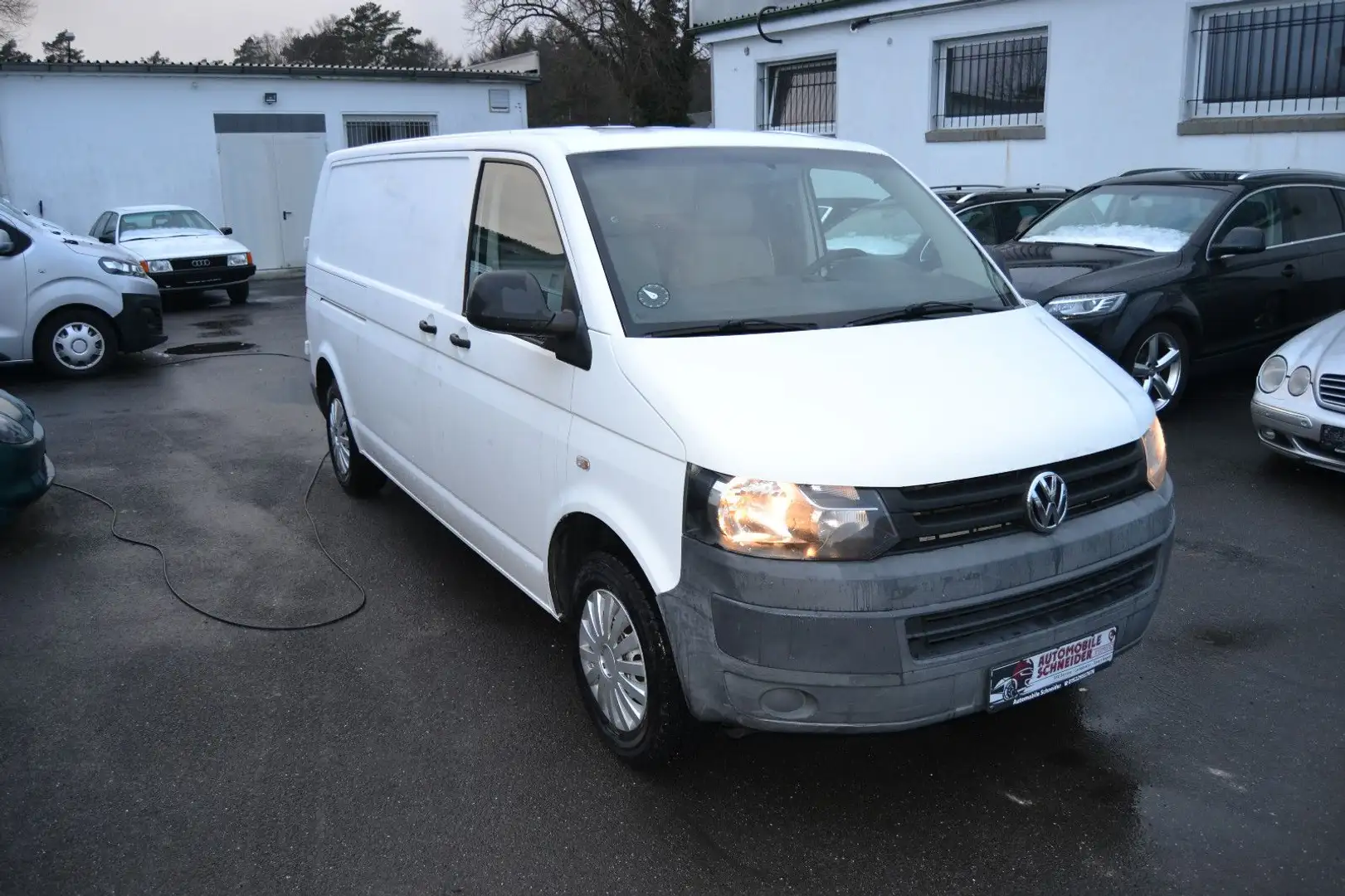 Volkswagen T5 Transporter Kasten-Kombi Kasten lang Weiß - 2