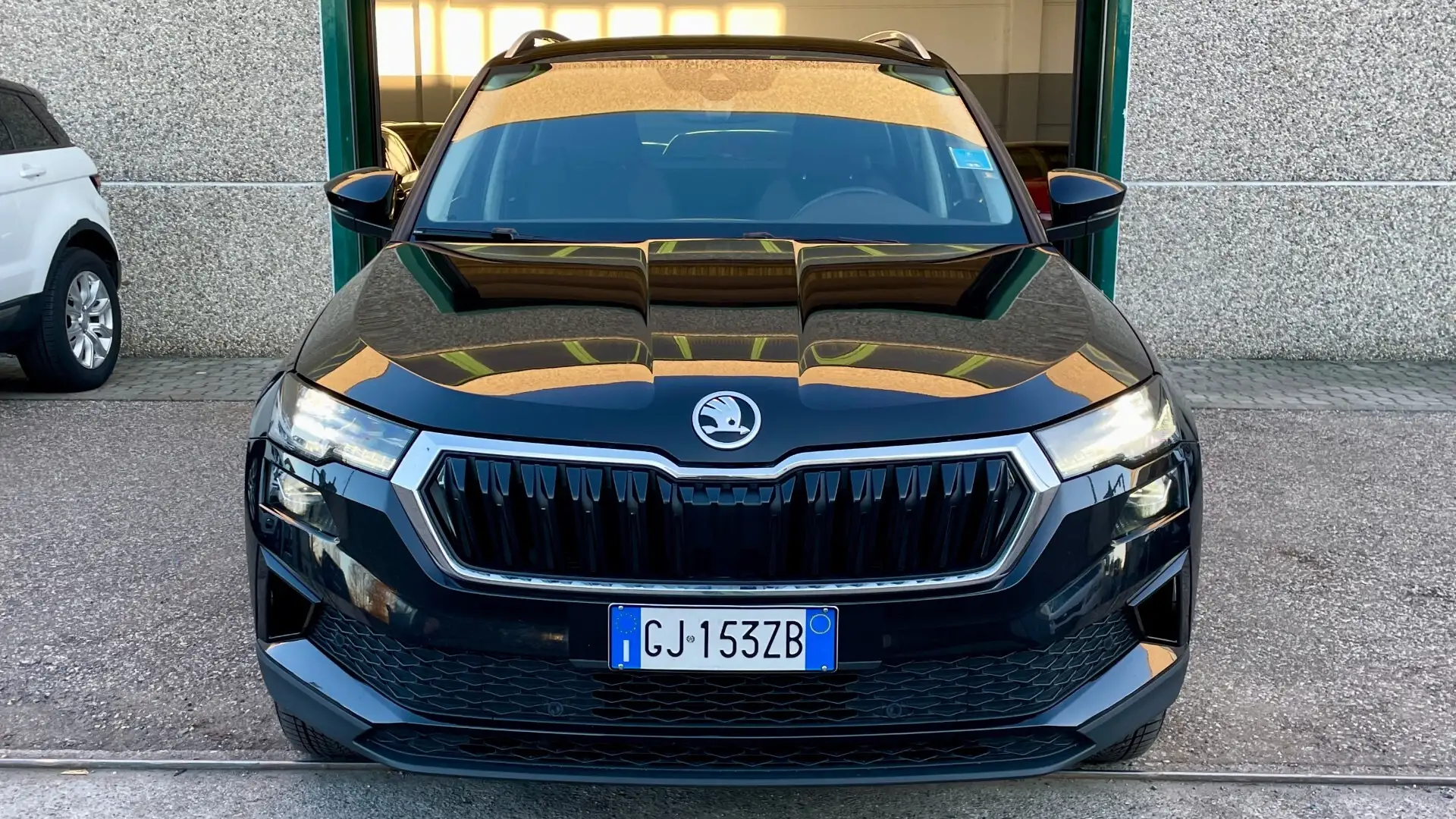 Skoda Karoq SKODA KAROQ 2.0 TDI STYLE DSG 115CV - FULL LED, KE Schwarz - 2