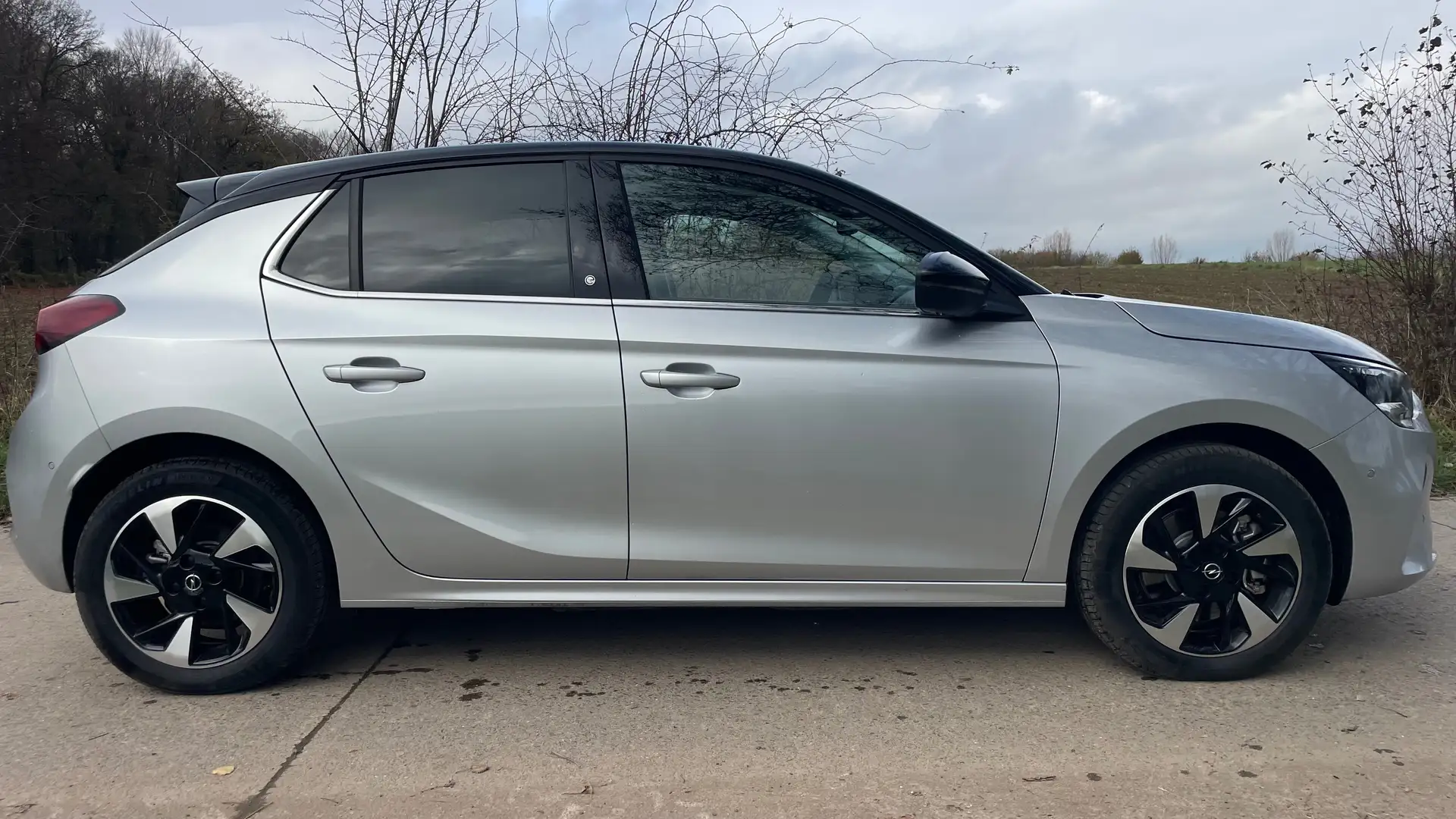 Opel Corsa-e e-Corsa 50 kWh Elégance voiture neuve Prix tvac Zilver - 2