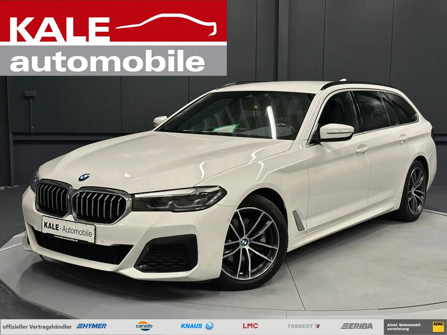 BMW 520 d touring xDrive M-Sport*Park-Assist*AHK*LED*Busin Bílá - 1