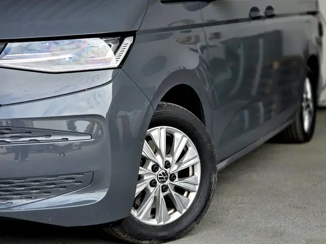 Volkswagen T7 California VW T7 California Beach eHybrid 180 kW 4M Ansicht 3