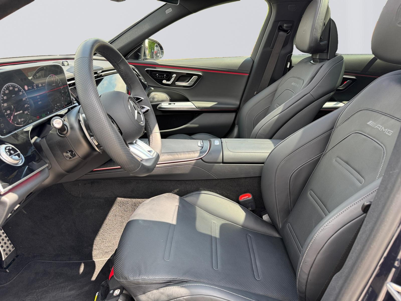 Mercedes-Benz E 53 AMG 4MATIC+ — photo 11