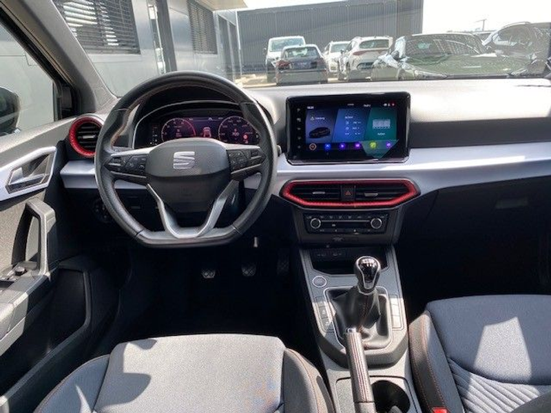 SEAT Ibiza 1.0 TSI FR Navi Kamera ACC LED AppleCarPlay — photo 10