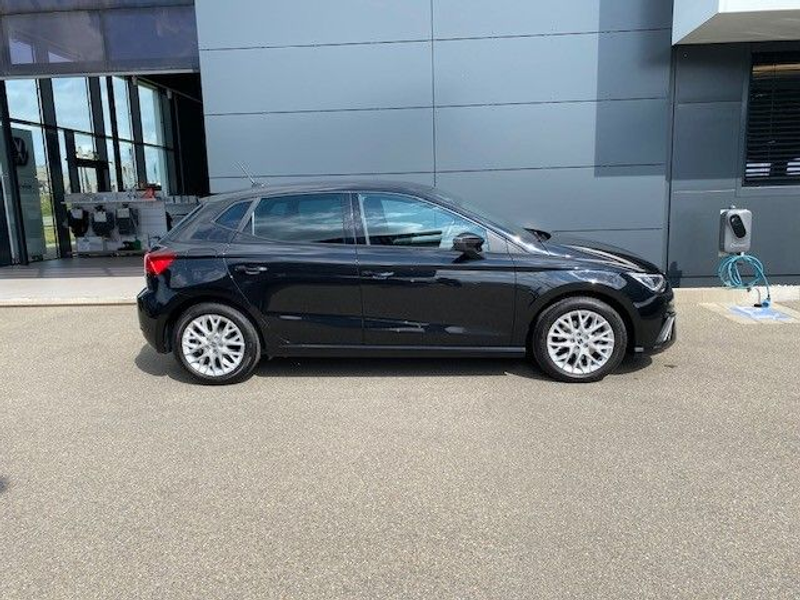 SEAT Ibiza 1.0 TSI FR Navi Kamera ACC LED AppleCarPlay — photo 7