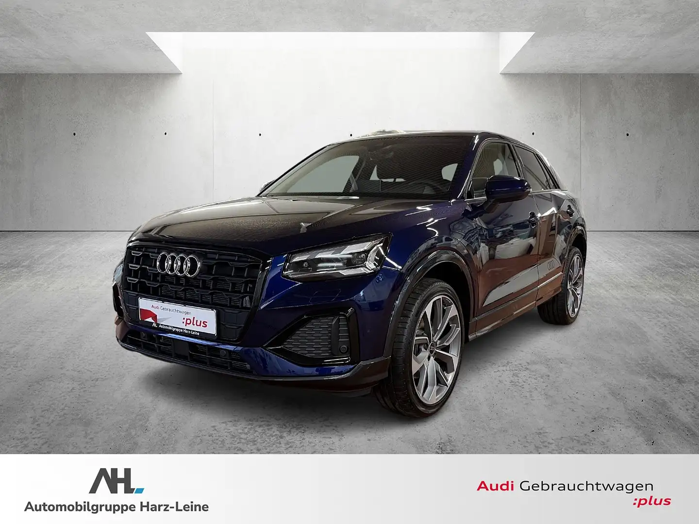 Audi Q2 35 TFSI advanced S-tronic Matrix Navi ACC AHK 19" Blau - 1