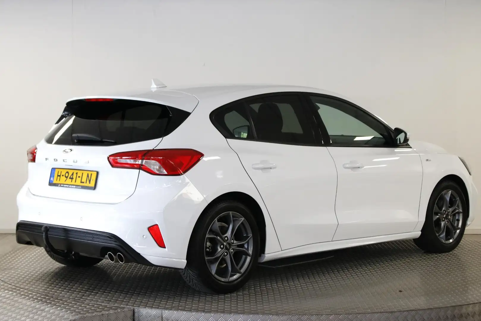 Ford Focus 1.0 EcoBoost ST Line Business Airco | Cruise | Car Blanc - 2