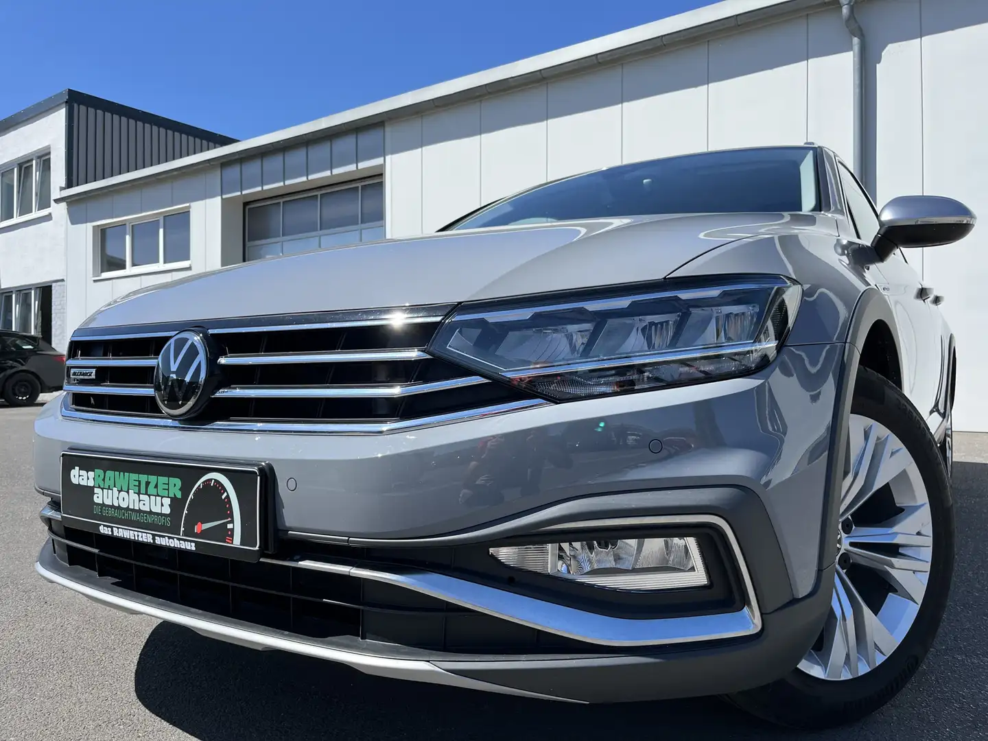 Volkswagen Passat Alltrack 2.0 TDI DSG 4Motion 219€ m. 20% Anzahlung AHK ST Gri - 1