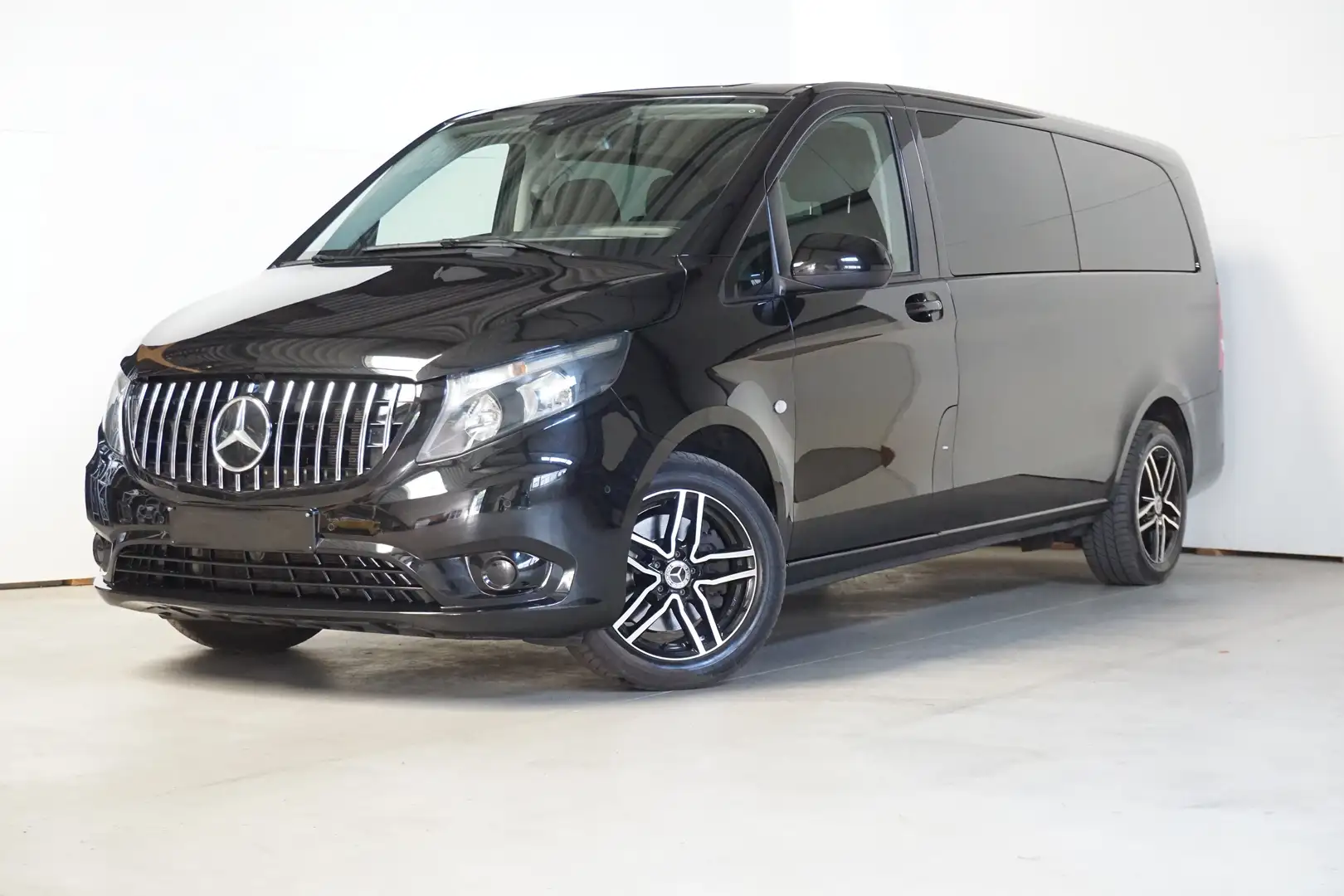 Mercedes-Benz Vito 116 cdi -L3 - DISTRONIC - DUBBEL KABINE Zwart - 1