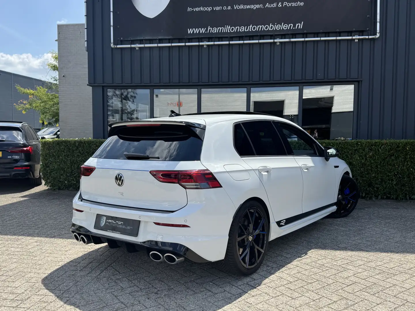 Volkswagen Golf 8 R R20 2.0 TSI 320pk 4Motion DSG / Aut. Absolute Wit - 2
