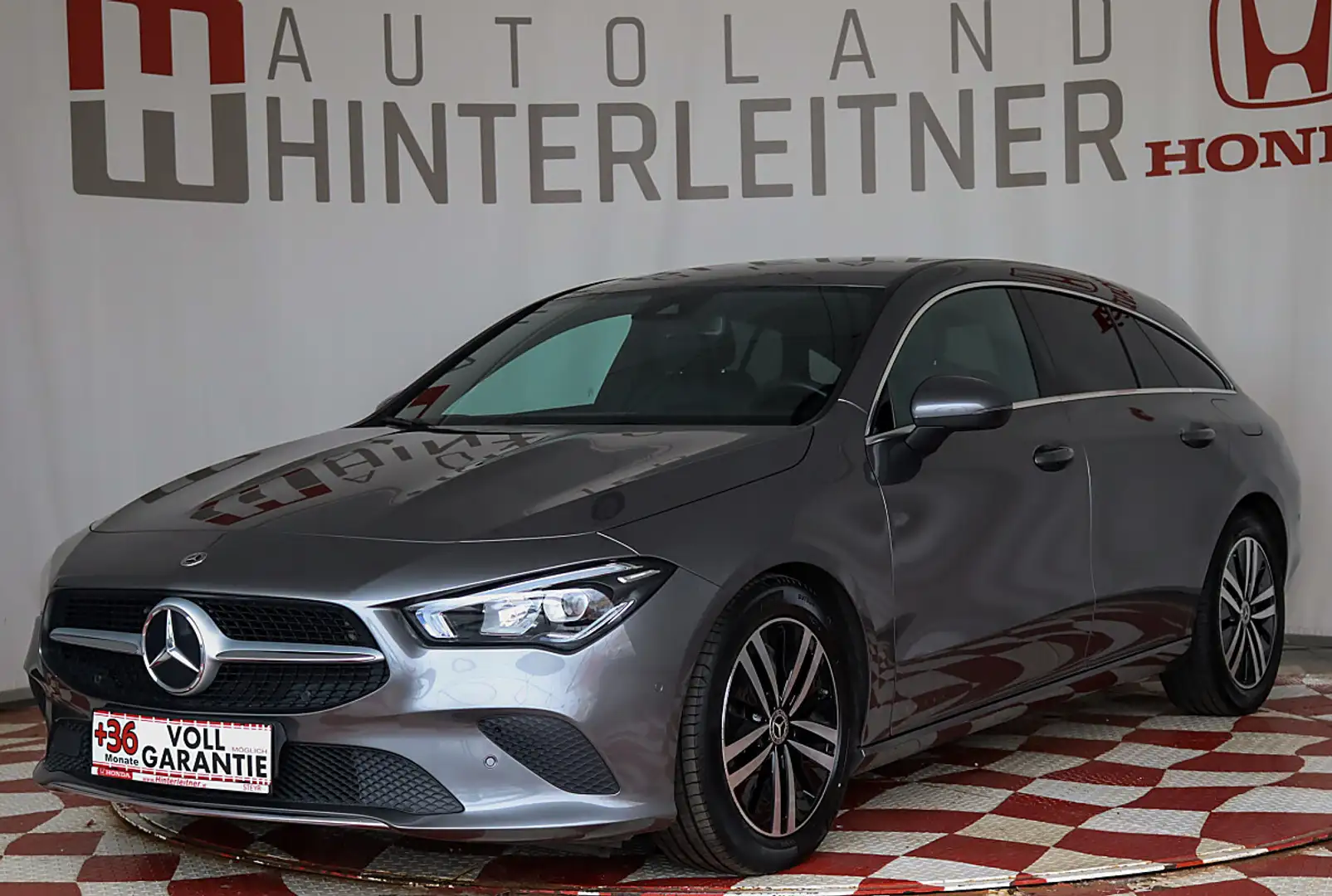 Mercedes-Benz CLA 180 d Shooting Brake Aut. / LED / NAVI / RÜCKFAHRKA... Grau - 1
