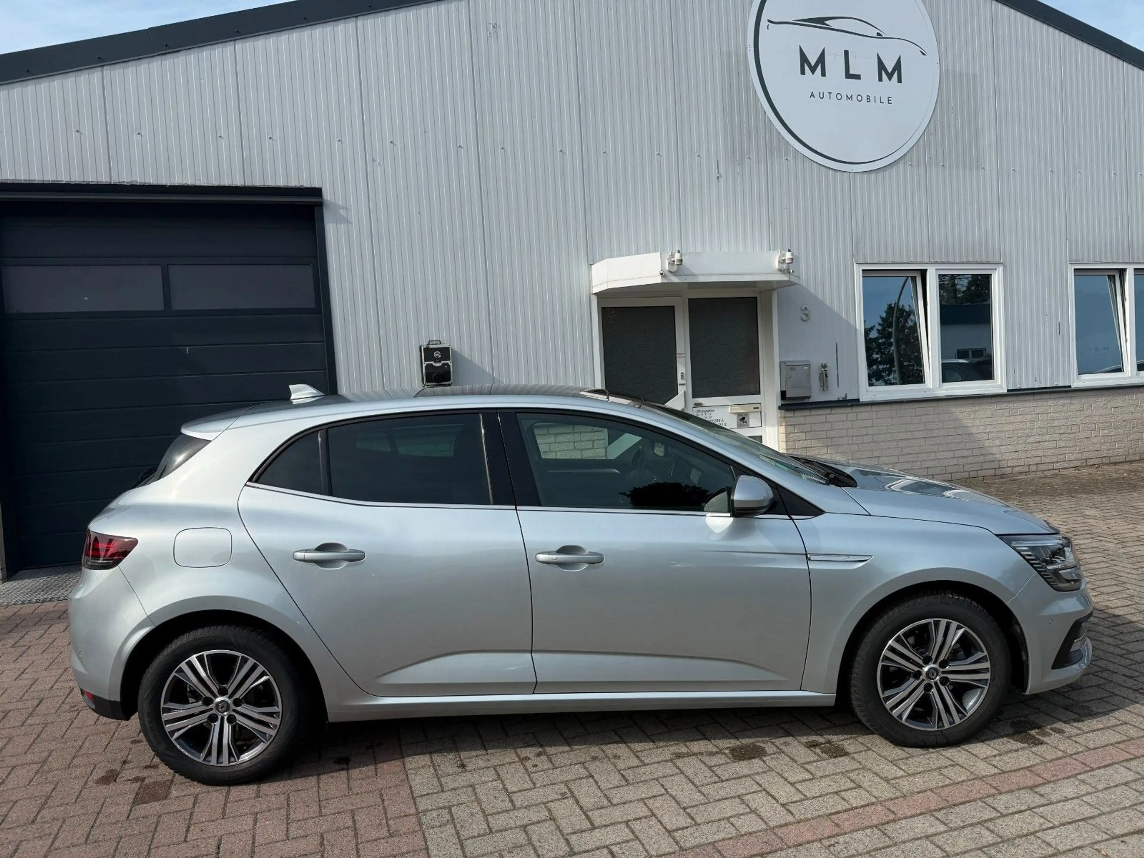 Renault Megane IV Intens Automatik SBD LED KKamera — photo 7