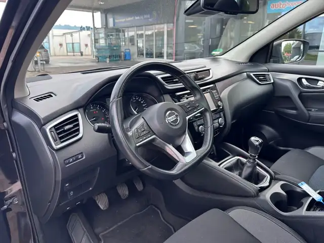 Nissan Qashqai view 14