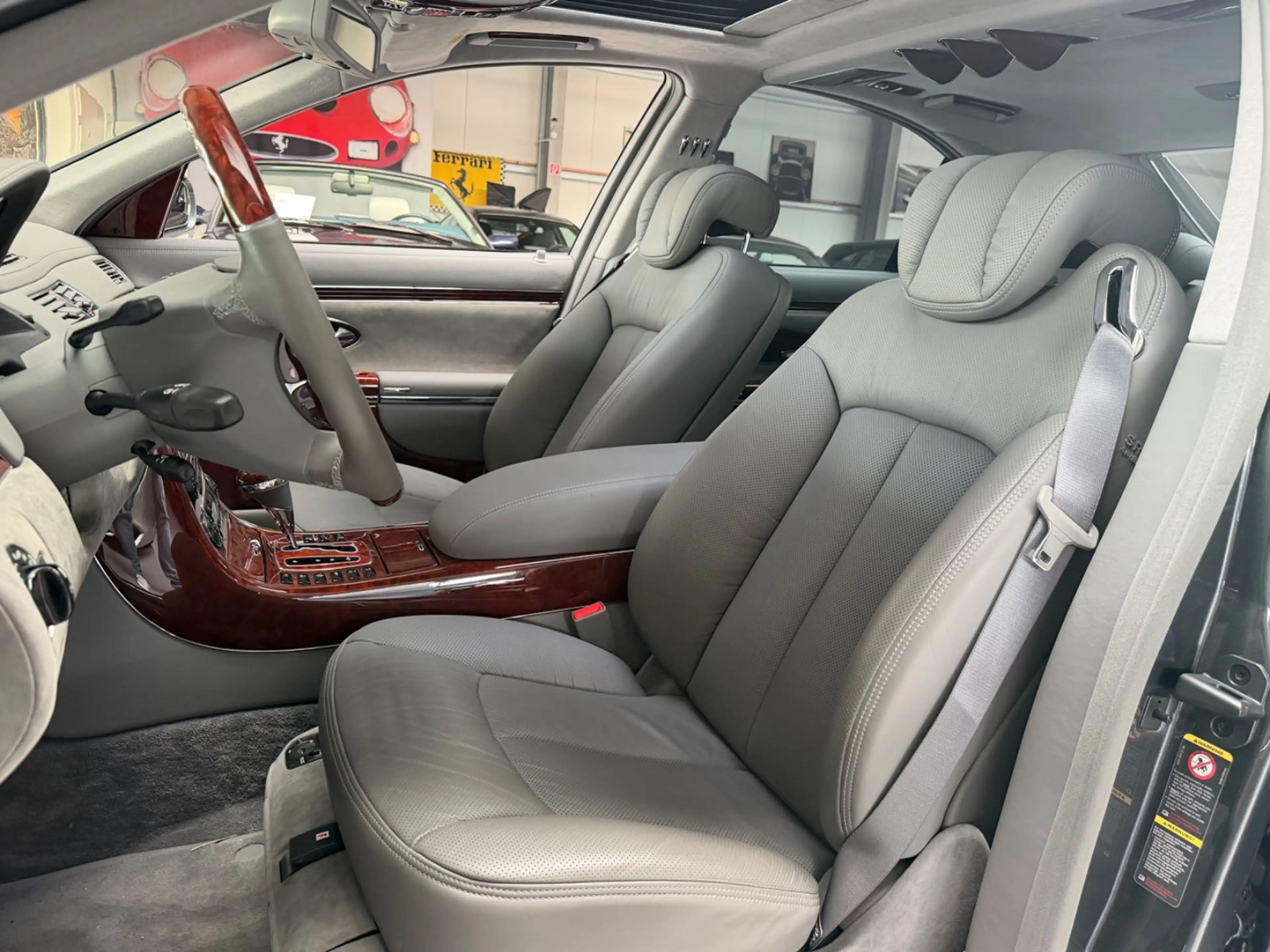 Maybach 57 1Hand dt. Fahrzeug Unfallfrei Service MwSt — photo 15