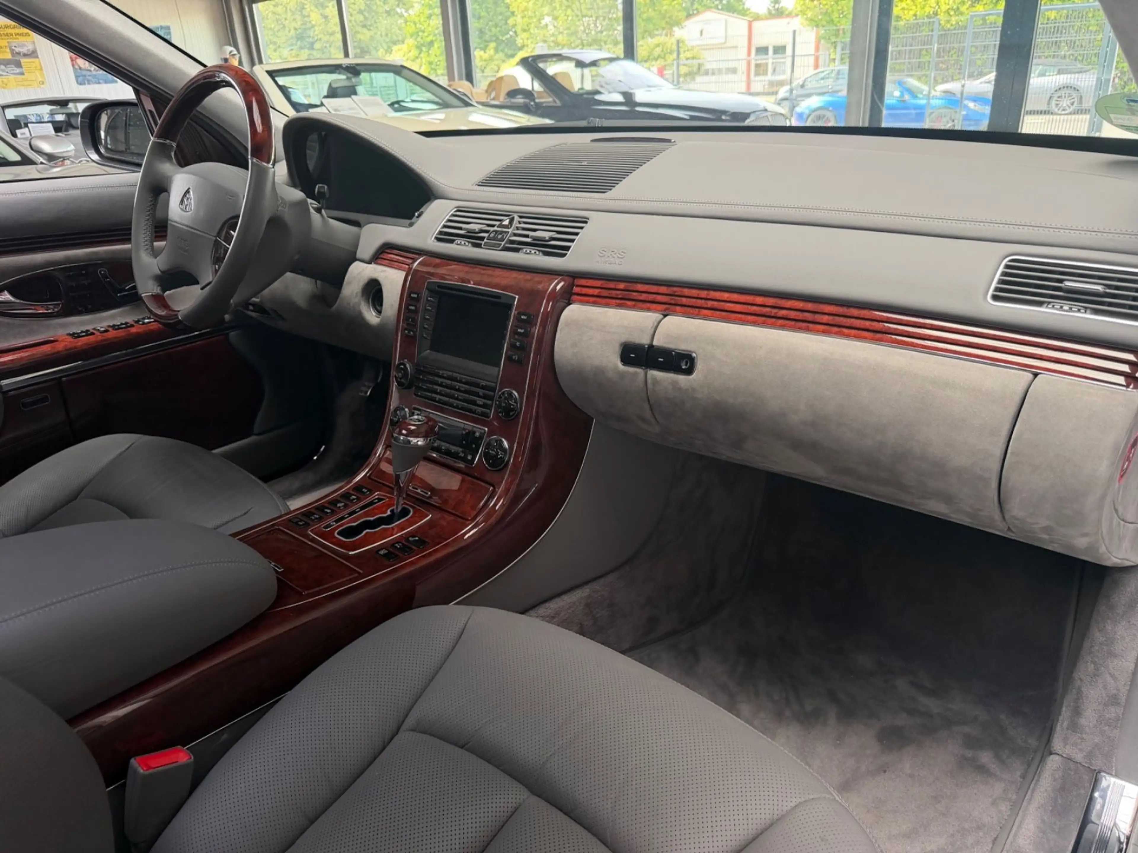 Maybach 57 1Hand dt. Fahrzeug Unfallfrei Service MwSt — photo 14