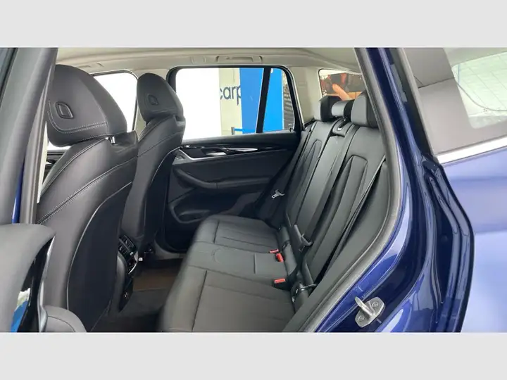 BMW X3 2022, foto 12