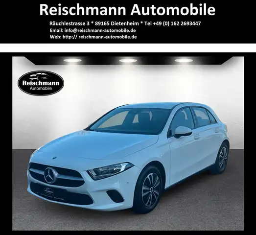 Mercedes-Benz A 200 A200 Automatik NAVi Tempo HU NEU 8fach