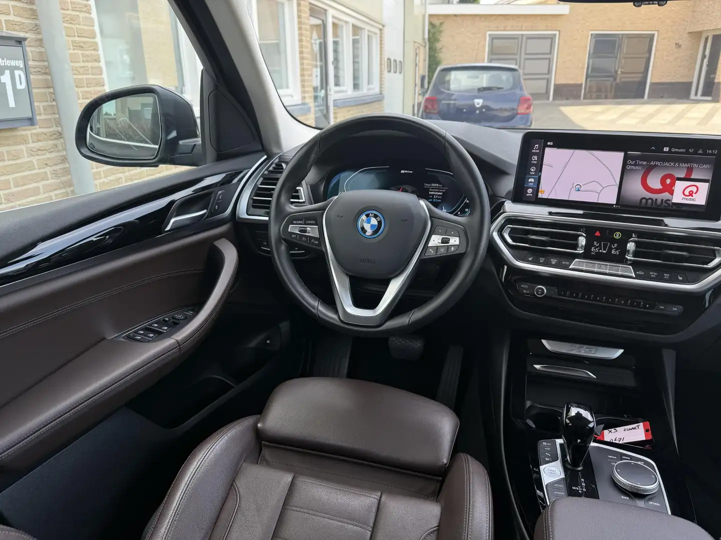 BMW X3 xDrive30e High Executive Zwart - 2